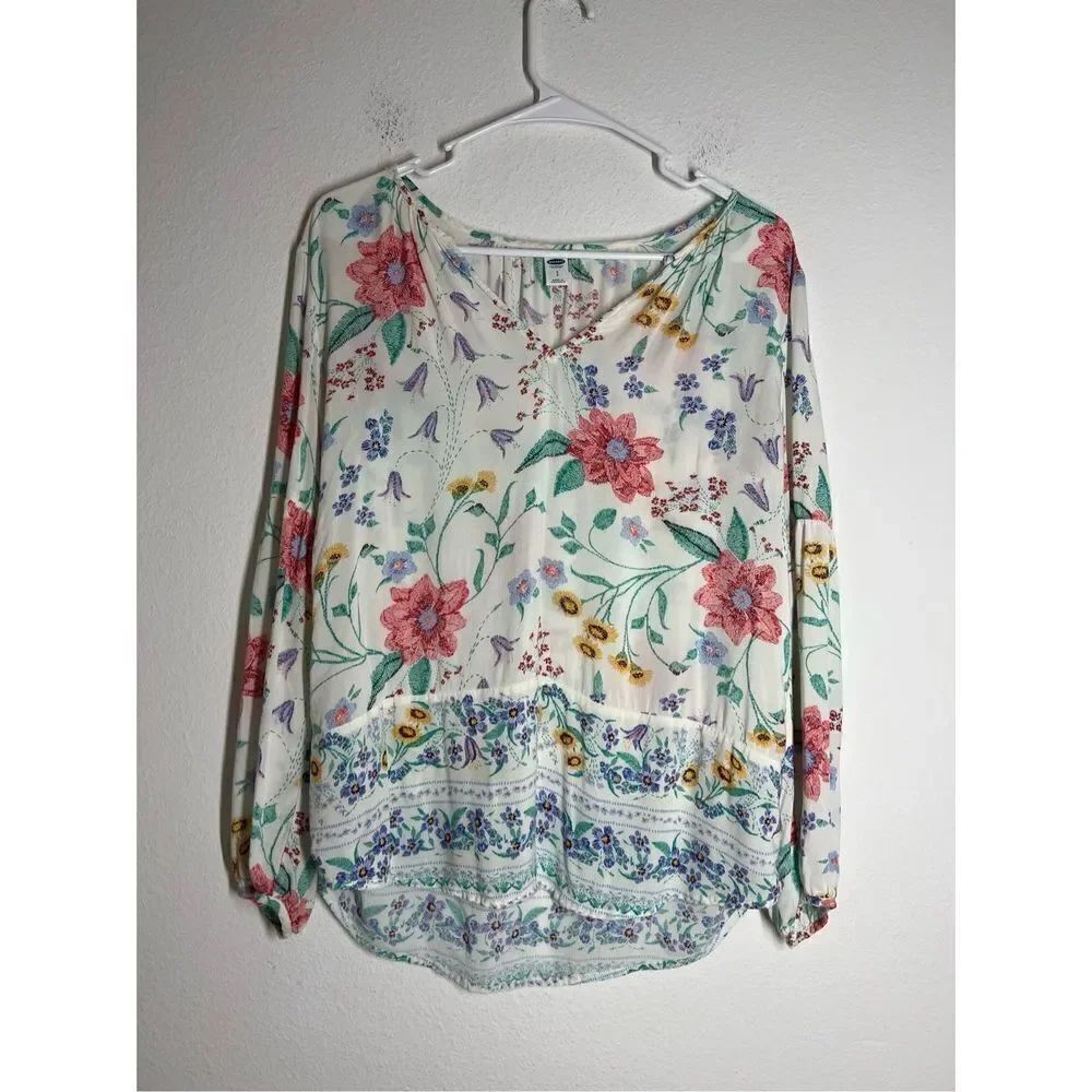 Old Navy Bohemian Blouse Floral Pattern White Size S/ P